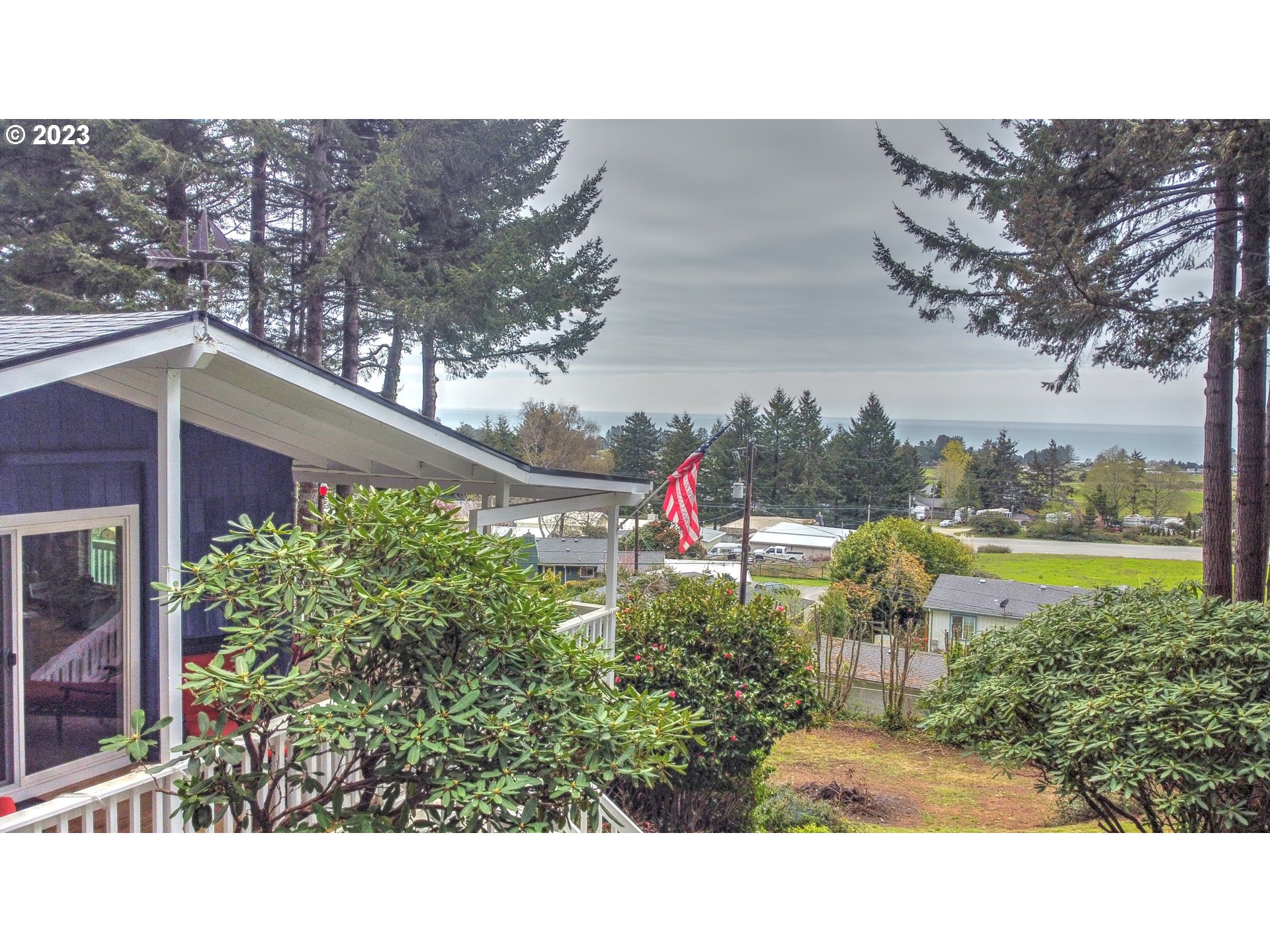 15908 PELICAN BAY DR Gold Beach, Brookings Home Listings - Pacific Coastal Real Estate