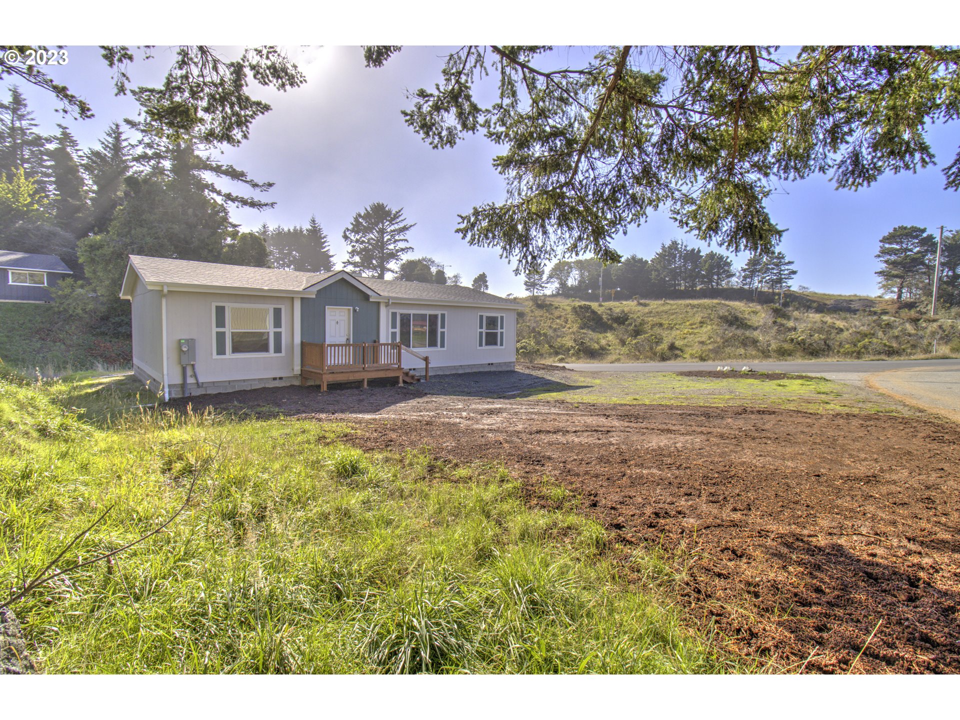 29865 COLVIN ST Gold Beach, Brookings Home Listings - Pacific Coastal Real Estate
