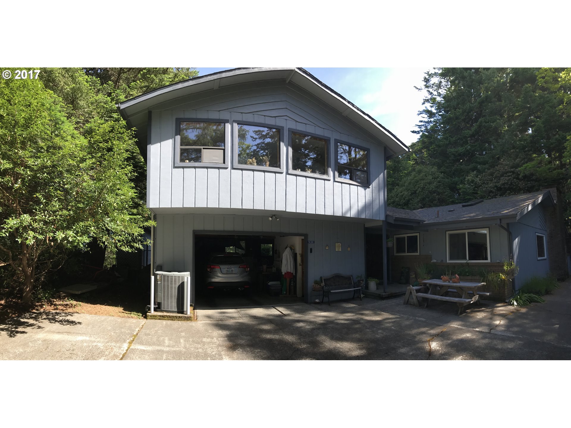 94380 THIRD ST Gold Beach, Brookings Home Listings - Pacific Coastal Real Estate